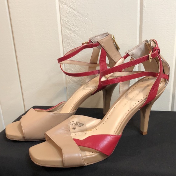 Adrienne Vittadini Xtra Sandals Tan and Red - Picture 14 of 16